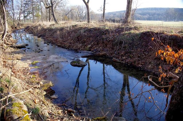 14774 Cove Creek Road, Prairie Grove, AR 72753