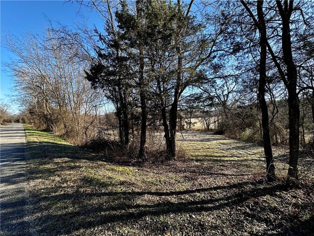 14774 Cove Creek Road, Prairie Grove, AR 72753