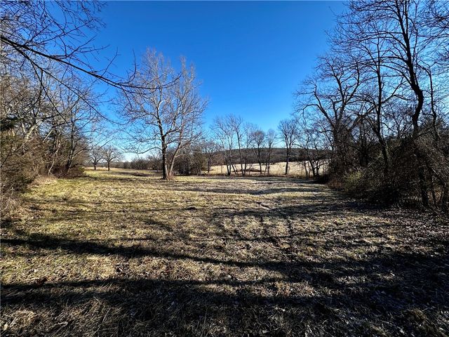 14774 Cove Creek Road, Prairie Grove, AR 72753