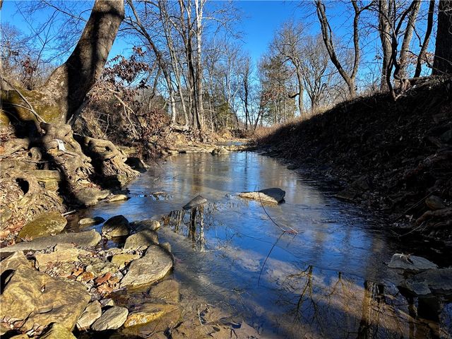 14774 Cove Creek Road, Prairie Grove, AR 72753