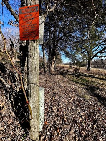 14774 Cove Creek Road, Prairie Grove, AR 72753