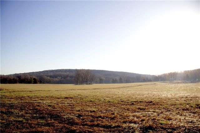 14774 Cove Creek Road, Prairie Grove, AR 72753