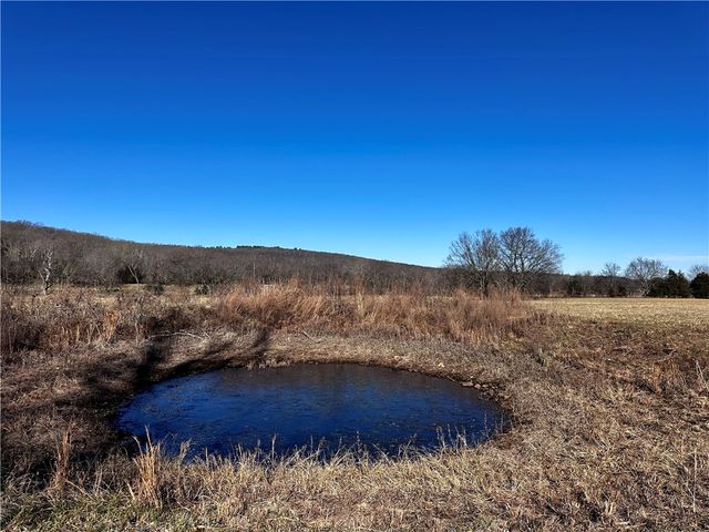 14774 Cove Creek Road, Prairie Grove, AR 72753