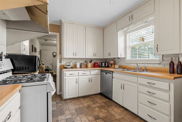 5601 Bishop Drive, Waco, TX 76710