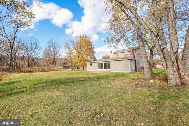 2198 GALE DR, Harrisburg, PA 17110