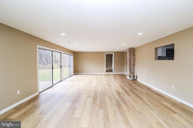 2198 GALE DR, Harrisburg, PA 17110