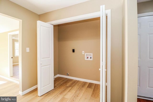 2198 GALE DR, Harrisburg, PA 17110