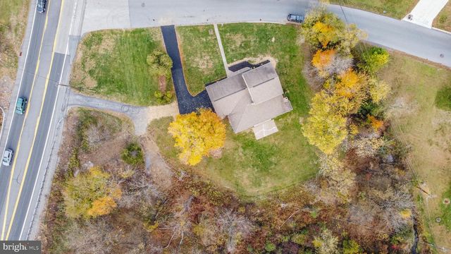 2198 GALE DR, Harrisburg, PA 17110