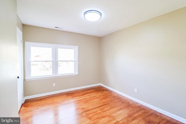 2198 GALE DR, Harrisburg, PA 17110