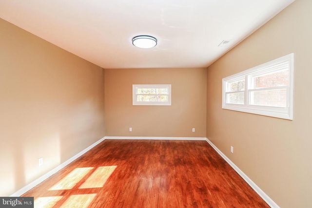 2198 GALE DR, Harrisburg, PA 17110