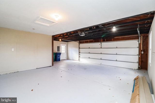 2198 GALE DR, Harrisburg, PA 17110