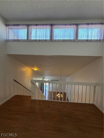 8867 Somerset BLVD, Fort Myers, FL 33919