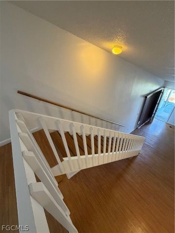 8867 Somerset BLVD, Fort Myers, FL 33919