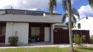 8867 Somerset BLVD, Fort Myers, FL 33919