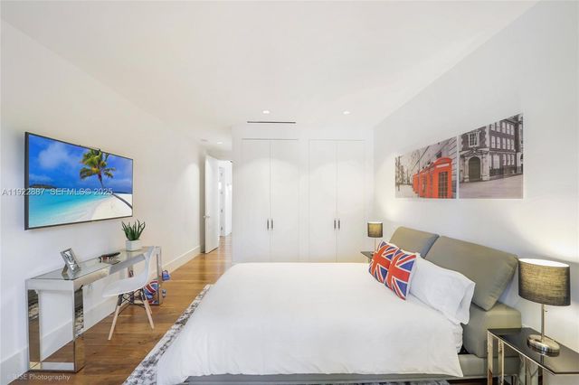 7501 Coquina Dr, North Bay Village, FL 33141