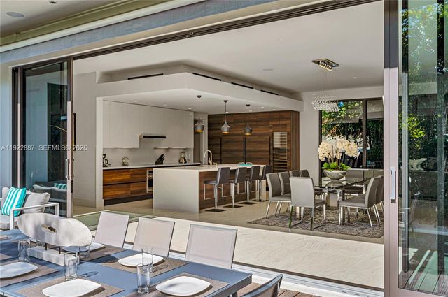 7501 Coquina Dr, North Bay Village, FL 33141