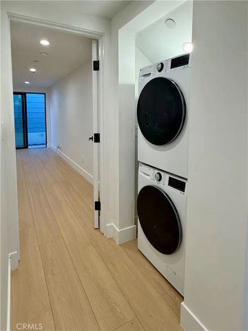 12820 Bloomfield Street, Studio City, CA 91604