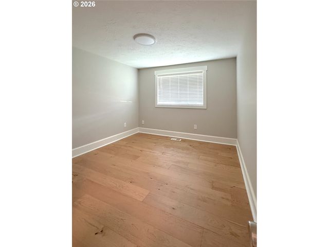 189 CRESTWOOD St, Fairview, OR 97024