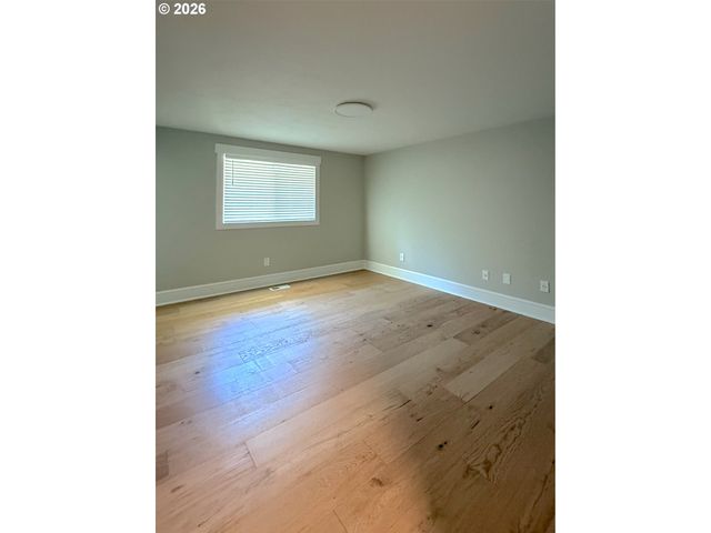 189 CRESTWOOD St, Fairview, OR 97024