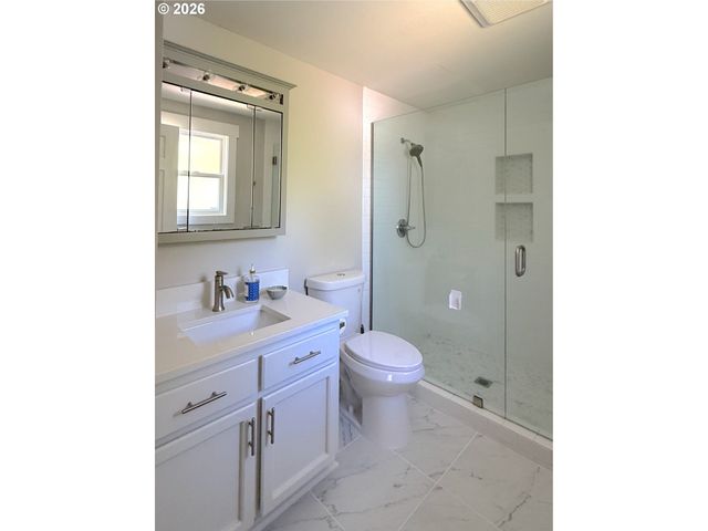 189 CRESTWOOD St, Fairview, OR 97024