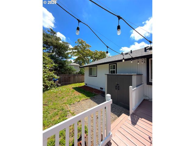 189 CRESTWOOD St, Fairview, OR 97024