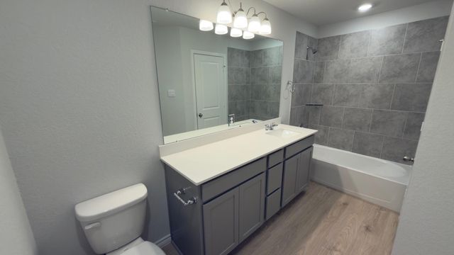 1206 Canton Dr, College Station, TX 77845