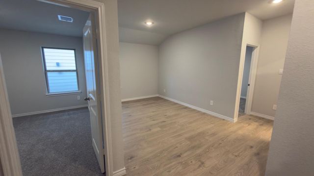 1206 Canton Dr, College Station, TX 77845