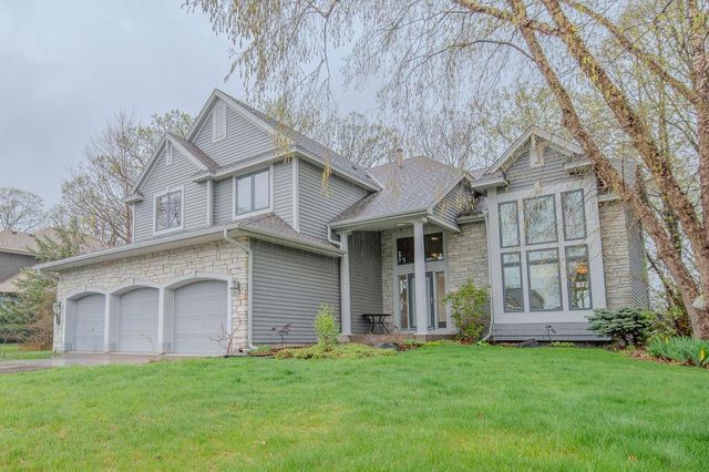 13856 Essex Trail, Apple Valley, MN 55124