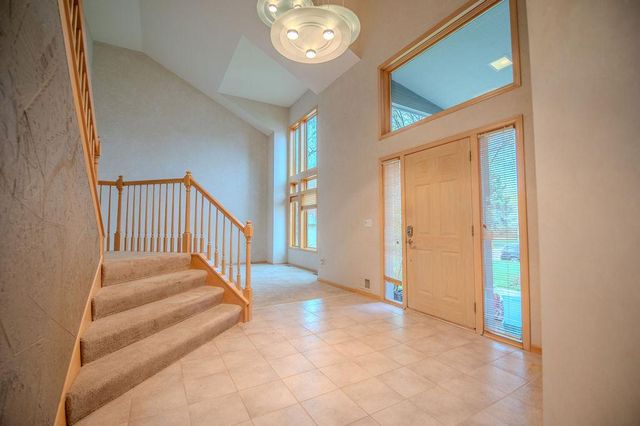 13856 Essex Trail, Apple Valley, MN 55124