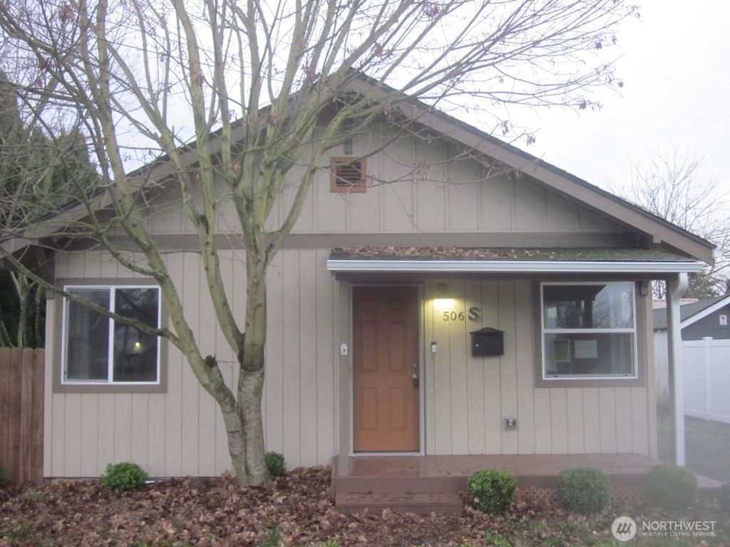506 S Maple Street, Kelso, WA 98626