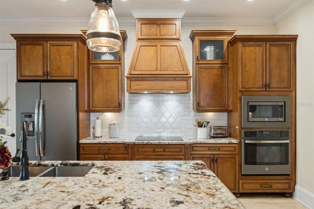 2059 WOODLAWN DRIVE, Orlando, FL 32803