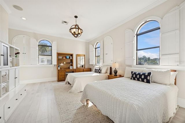 2059 WOODLAWN DRIVE, Orlando, FL 32803