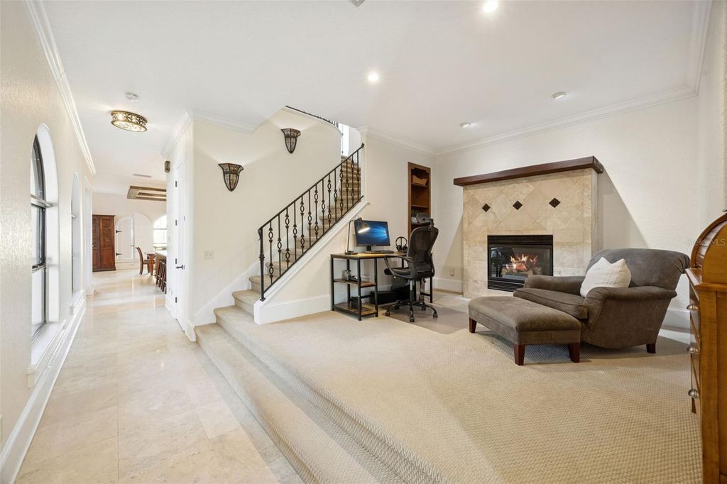 Image 16 of property listing at 2059 WOODLAWN DRIVE, Orlando, FL 32803