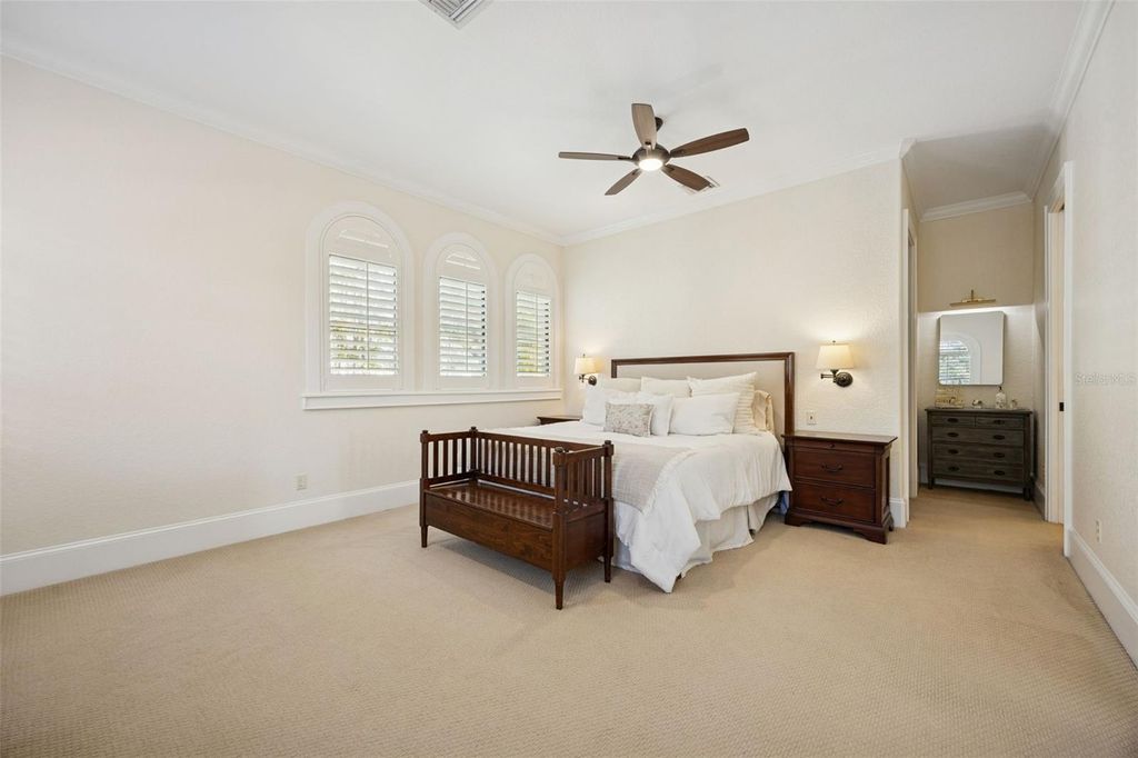 Image 19 of property listing at 2059 WOODLAWN DRIVE, Orlando, FL 32803