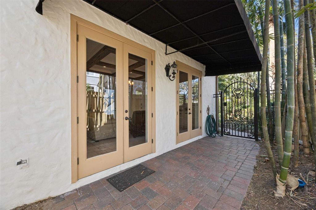 Image 43 of property listing at 2059 WOODLAWN DRIVE, Orlando, FL 32803