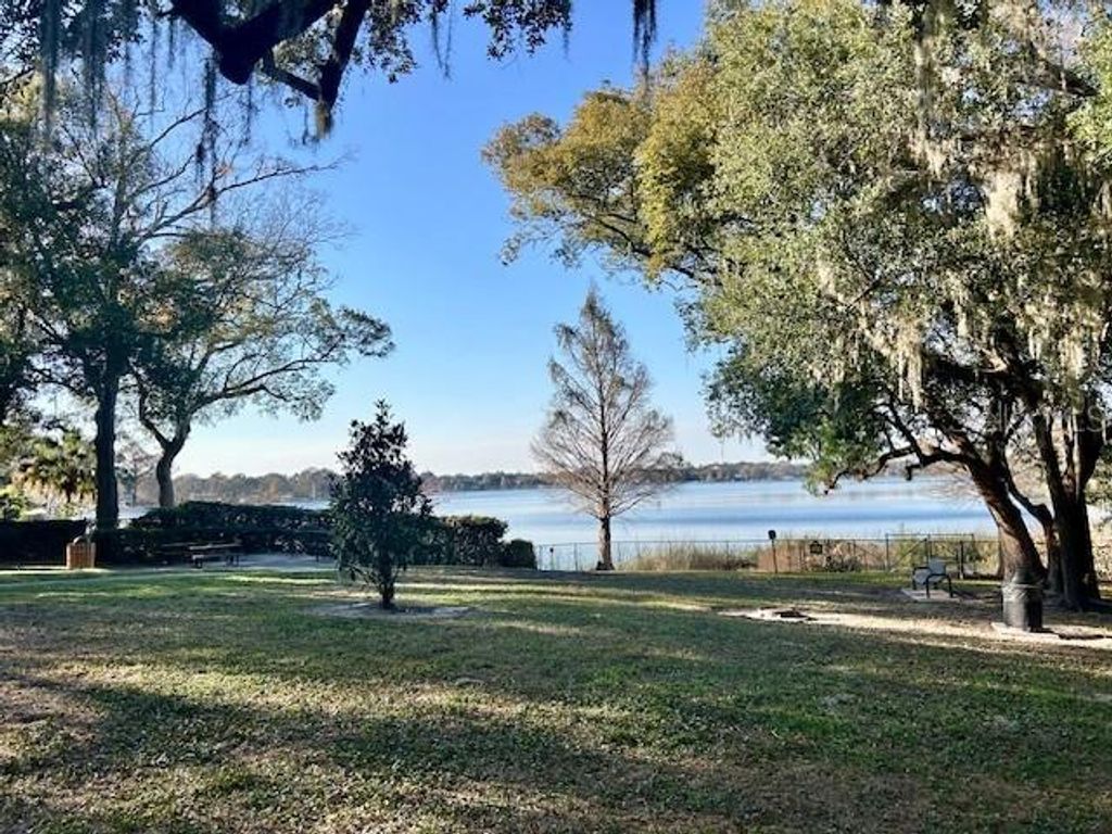 Image 64 of property listing at 2059 WOODLAWN DRIVE, Orlando, FL 32803