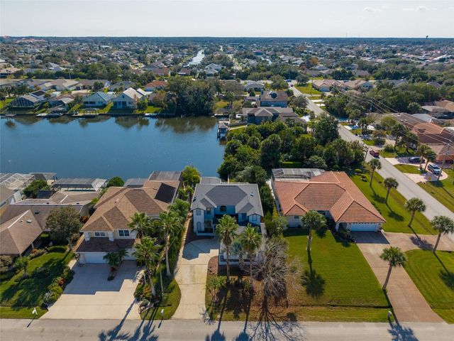 4 CEDAR HOLLOW COURT, Palm Coast, FL 32137