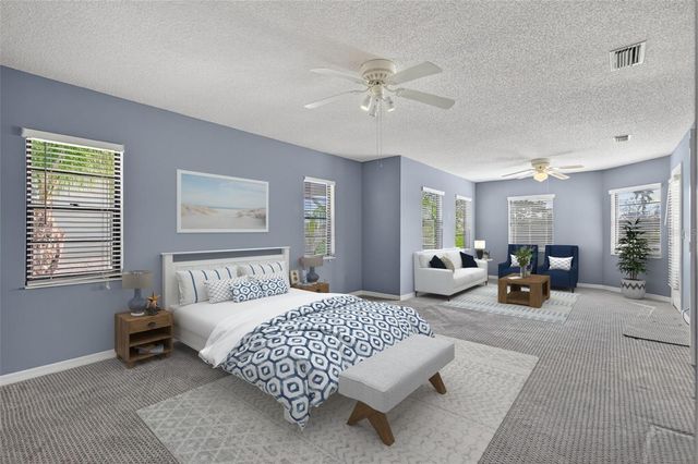 4 CEDAR HOLLOW COURT, Palm Coast, FL 32137