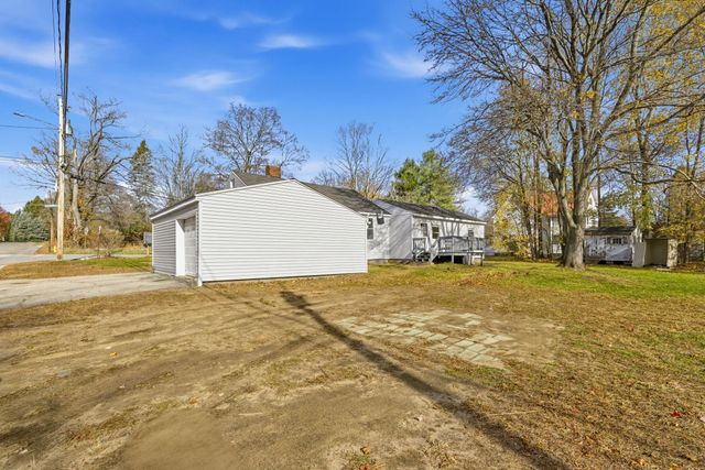 1 Pleasant Street, Merrimack, NH 03054