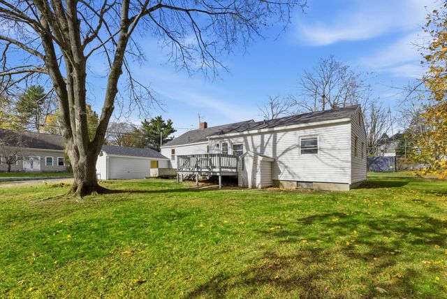 1 Pleasant Street, Merrimack, NH 03054