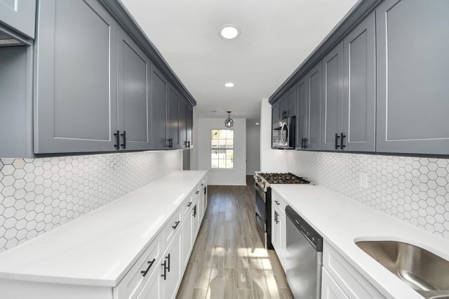 3926 Florinda Street, Houston, TX 77021