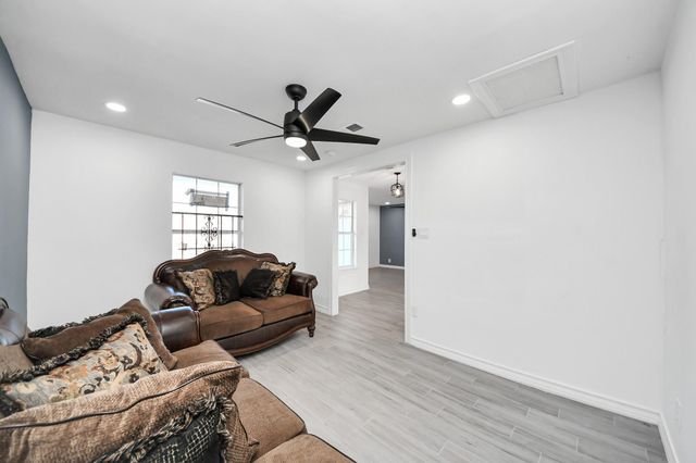 3926 Florinda Street, Houston, TX 77021