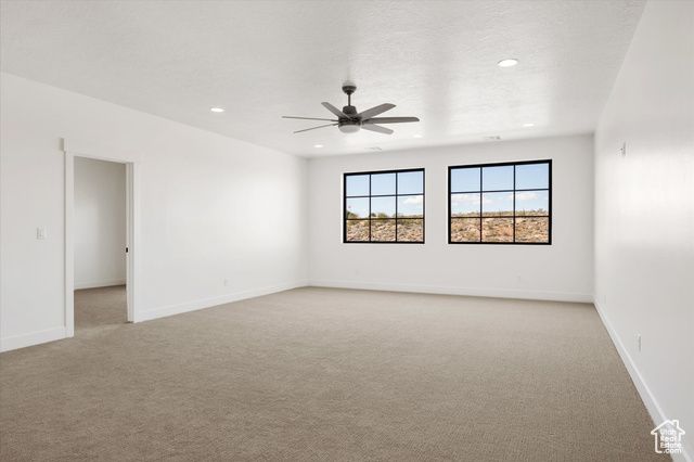 4324 S SECRETARIAT DR, Washington, UT 84780