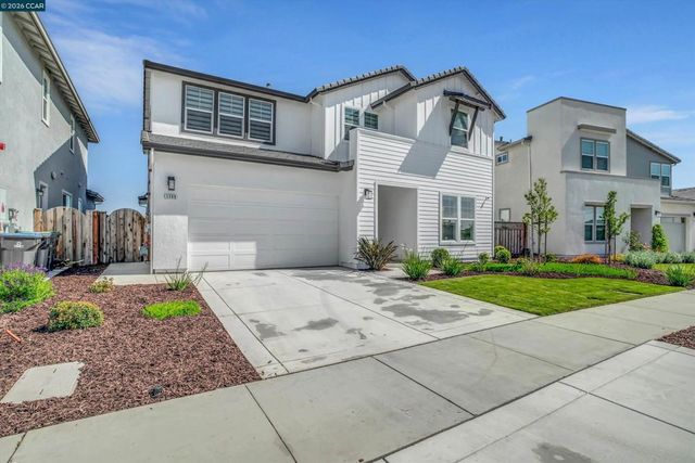 3368 Mulholland Dr, Lathrop, CA 95330