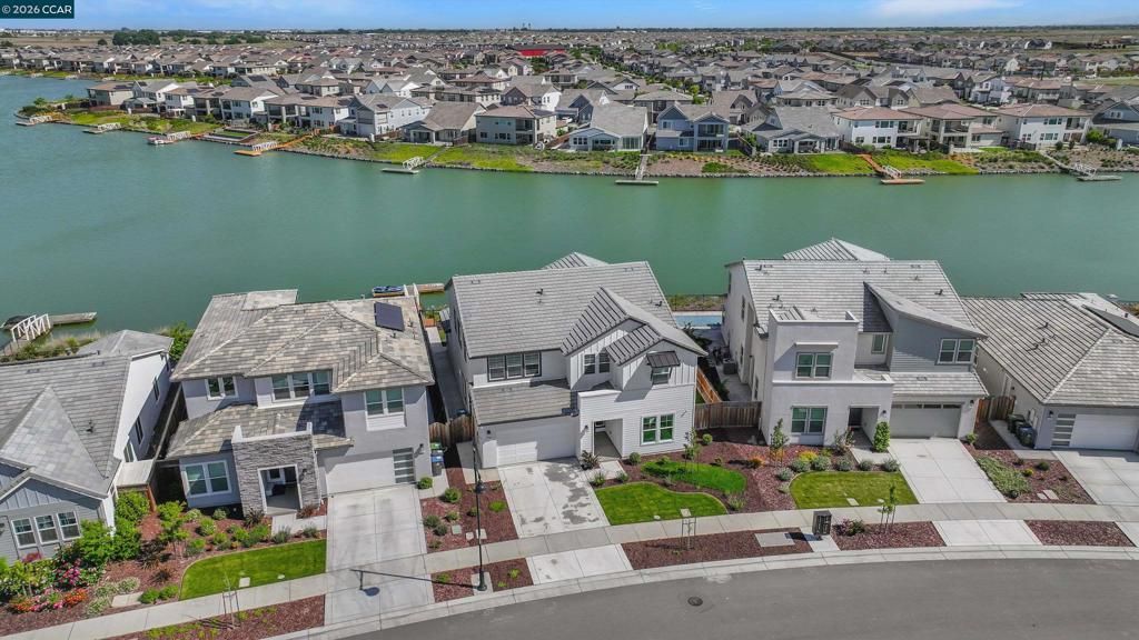 Image 64 of property listing at 3368 Mulholland Dr, Lathrop, CA 95330