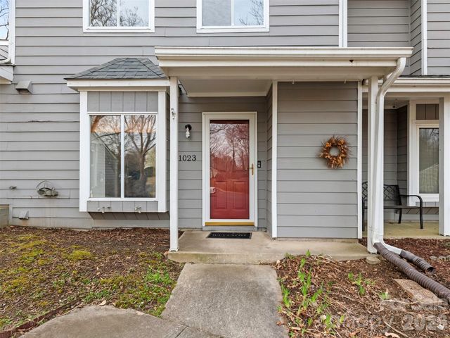 1023 Sardis Cove Drive, Charlotte, NC 28270