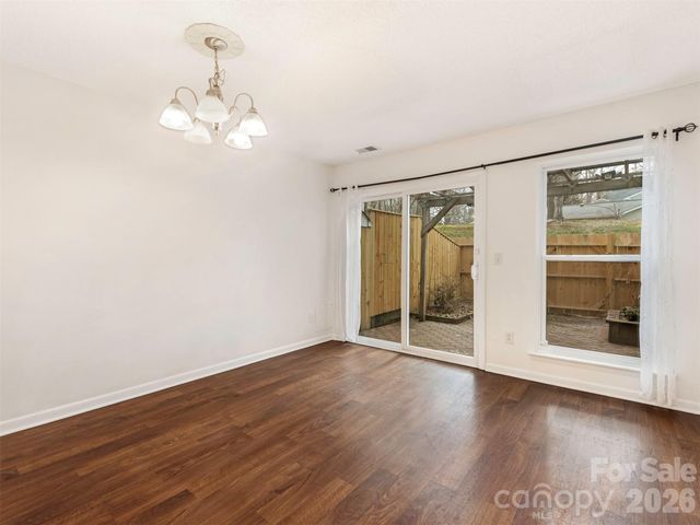 1023 Sardis Cove Drive, Charlotte, NC 28270