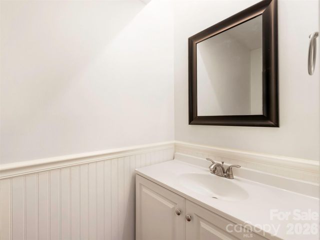 1023 Sardis Cove Drive, Charlotte, NC 28270