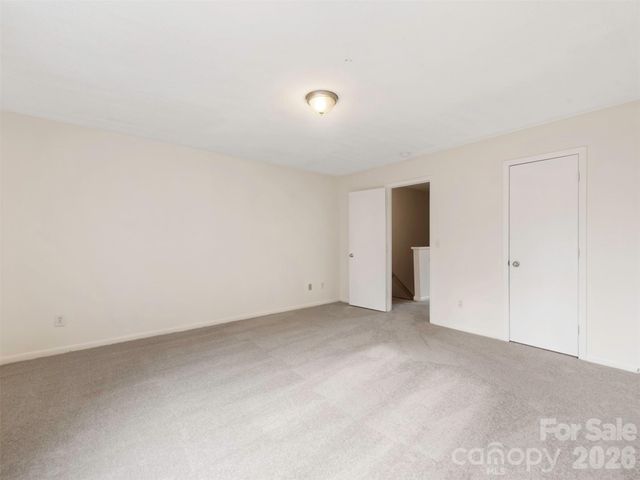 1023 Sardis Cove Drive, Charlotte, NC 28270