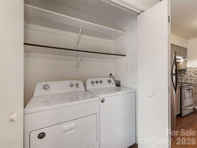 1023 Sardis Cove Drive, Charlotte, NC 28270